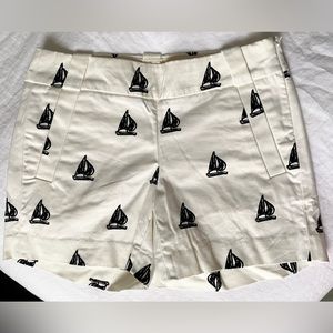 J. Crew white boat pattern shorts size 00